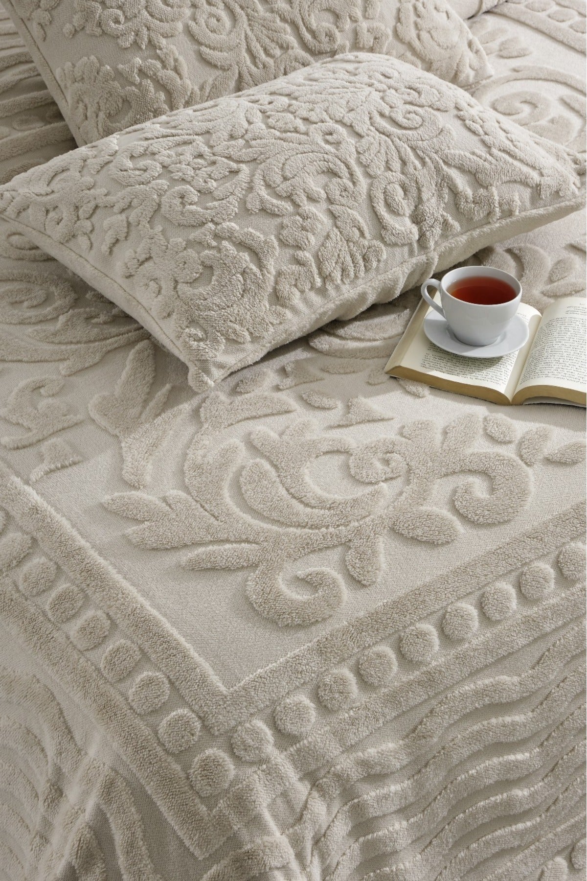 Bej Bohem Yatak Örtüsü 220 X 240 Çift Kişilik Peluş Yumuşak Welsoft 2 Adet Yastık Kılıfı Çeyiz