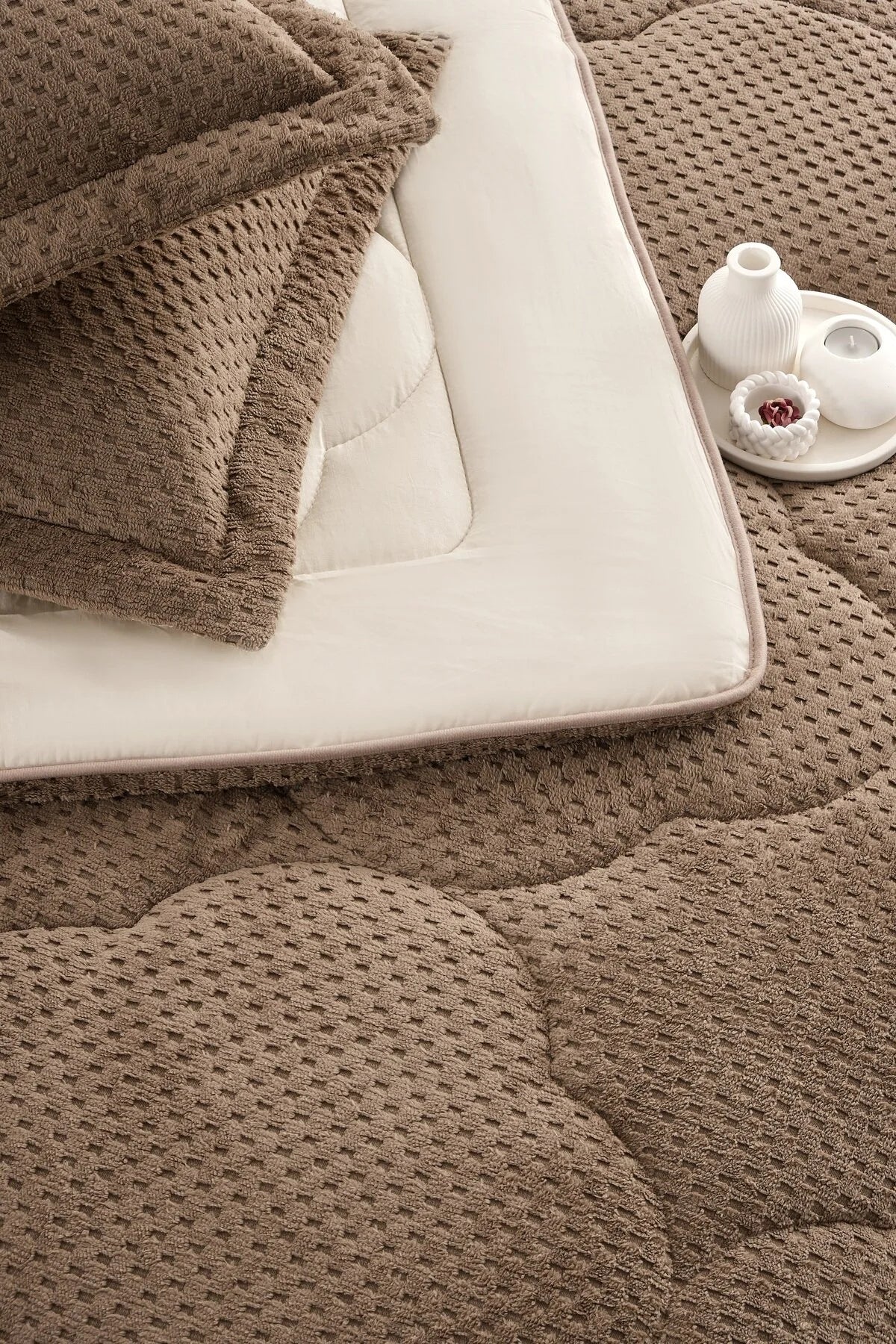 Kahverengi Ultra Soft Çift Kişilik Yorgan Yastık Kılıflı