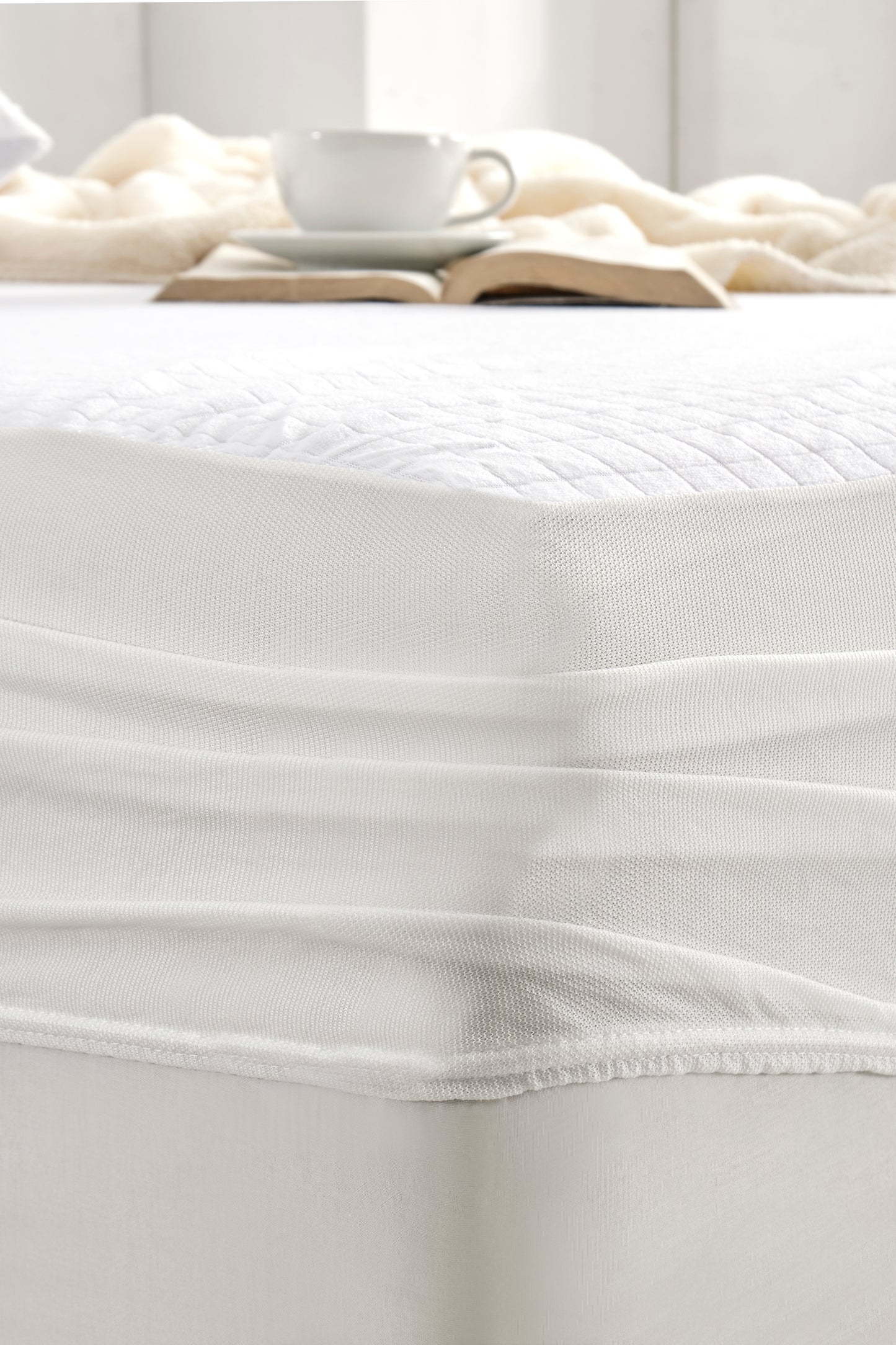 160X200 Yeni Nesil Micro Kareli Fitted Su Geçirmez Beyaz Yatak Koruyucu Alez