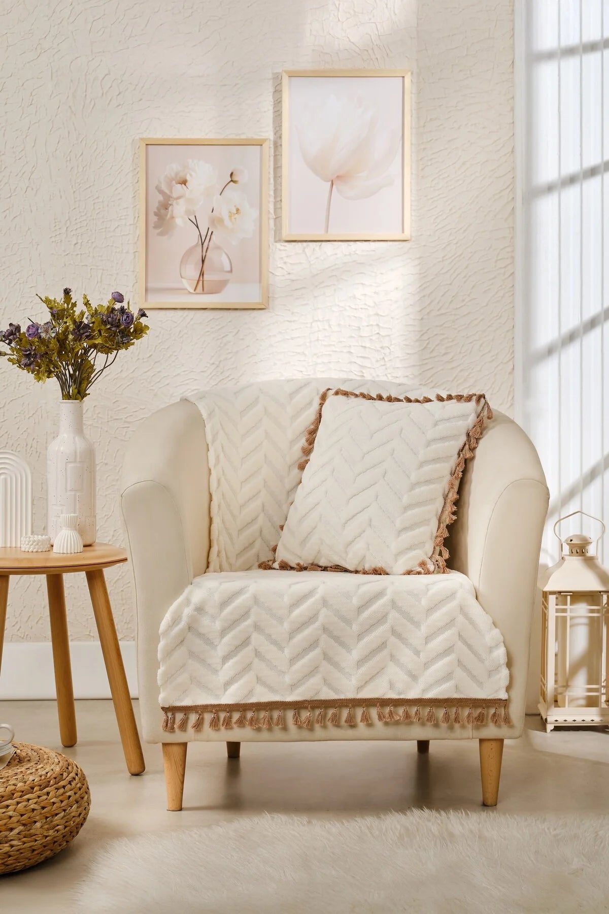Ekru Tekli Püsküllü Bohem Koltuk Örtüsü - Şönil Dokulu Kaymaz Koltuk Şalı - Modern Chevron Desenli Örtü