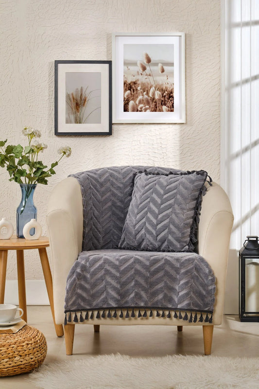 Gri Tekli Püsküllü Bohem Koltuk Örtüsü - Şönil Dokulu Kaymaz Koltuk Şalı - Modern Chevron Desenli Örtü (Kopya)